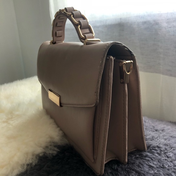 Handbag - Picture 4 of 5